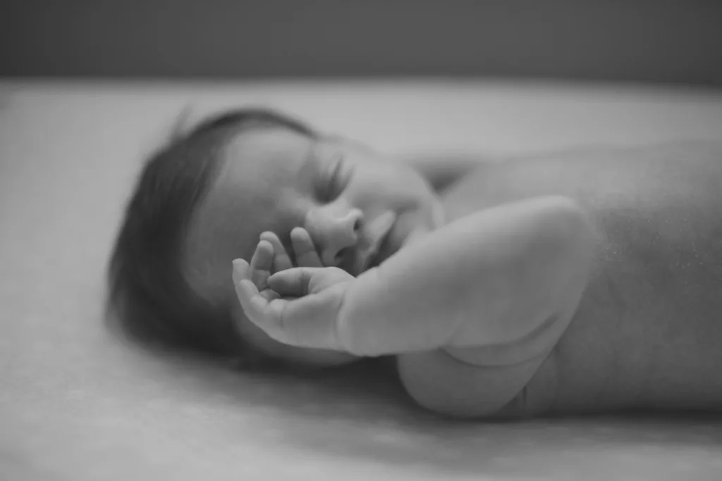 baby grayscale babymonitor